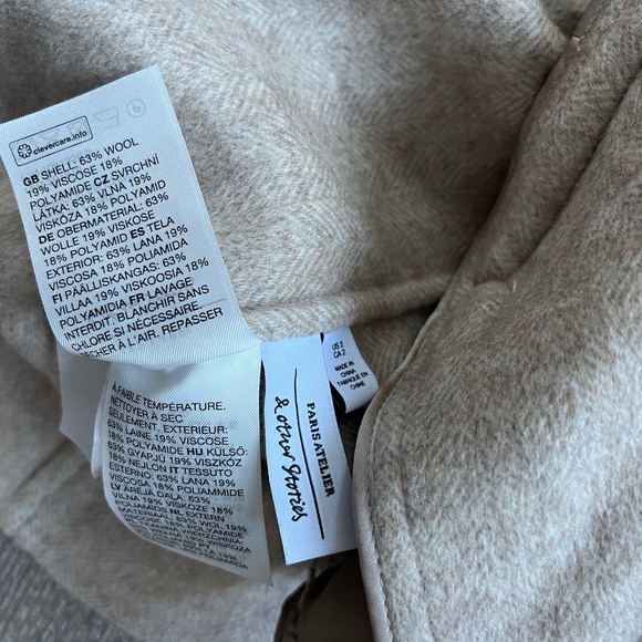 & Other Stories Oversized Single Button Wool Coat - Picture 2 of 3